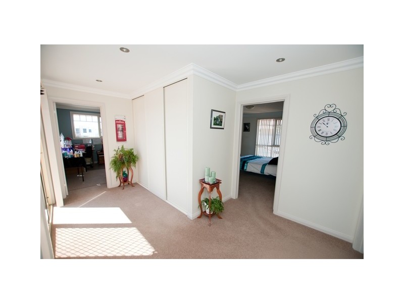 12 Oceanside Boulevard, Sulphur Creek TAS 7316