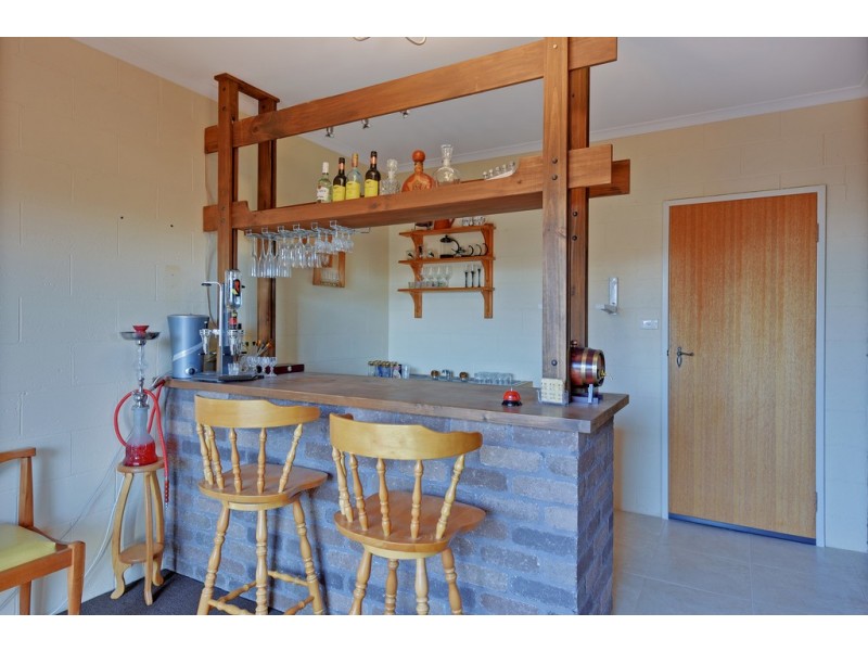 17 West Street, Upper Burnie TAS 7320