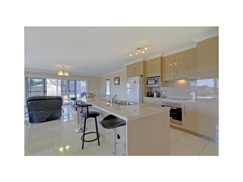 7 Josie Crescent, Romaine TAS 7320