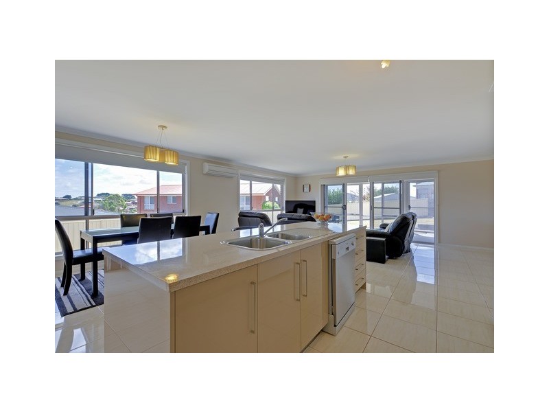 7 Josie Crescent, Romaine TAS 7320