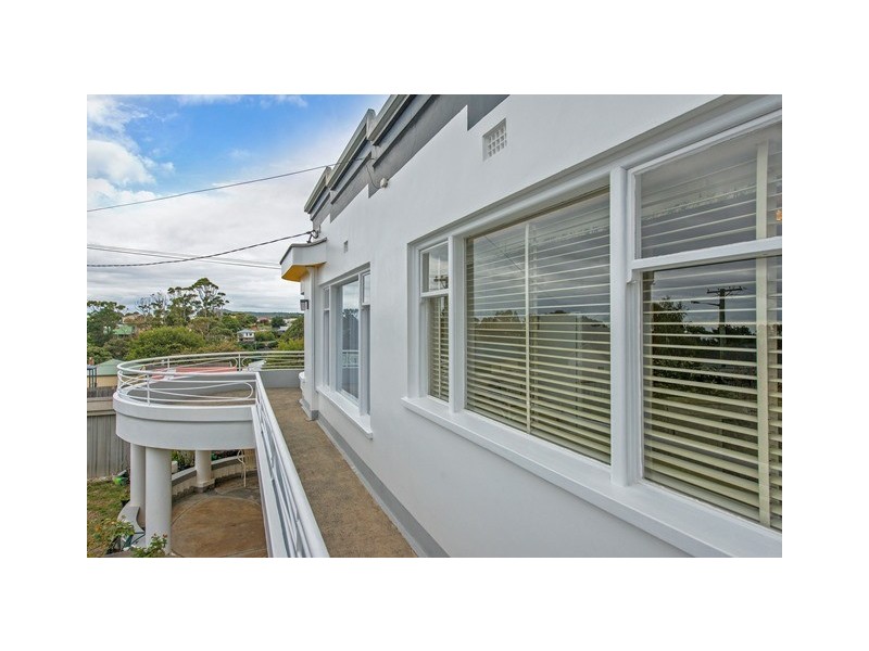 16 Sutton Street, Hillcrest TAS 7320
