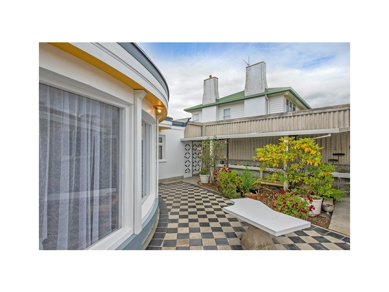 16 Sutton Street, Hillcrest TAS 7320