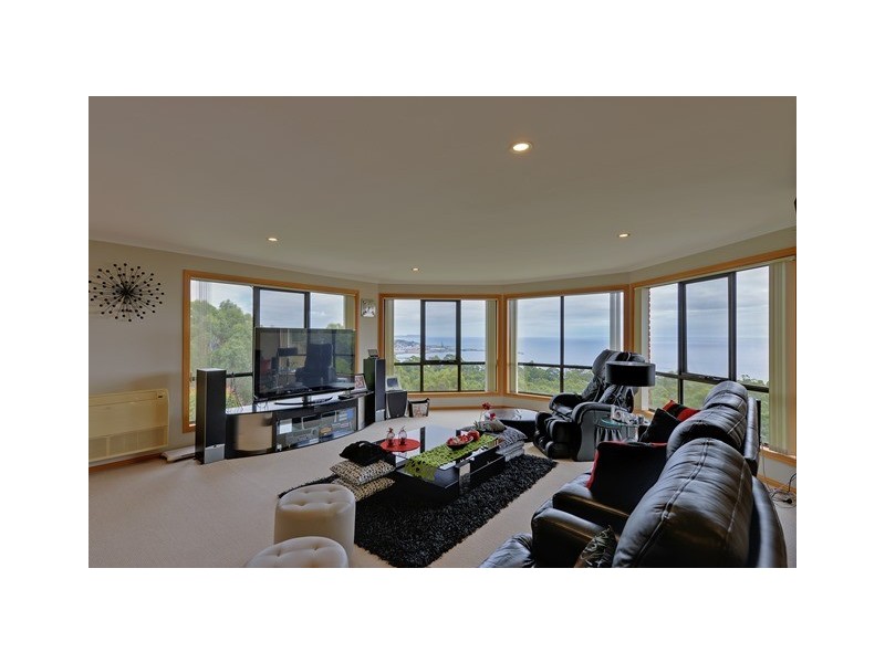 151 Algona Avenue, Round Hill TAS 7320