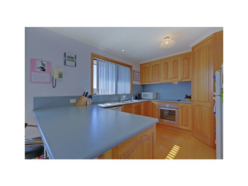 2/6 Stevens Place, Park Grove TAS 7320