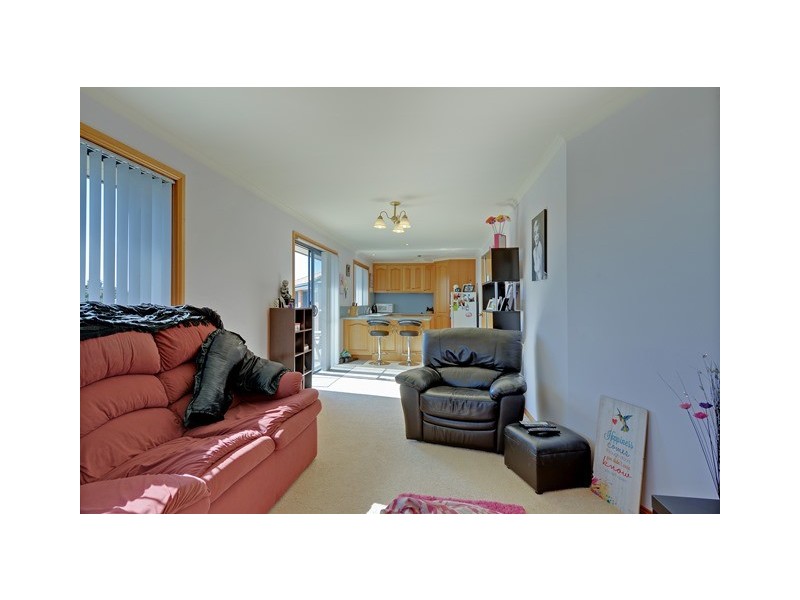 2/6 Stevens Place, Park Grove TAS 7320