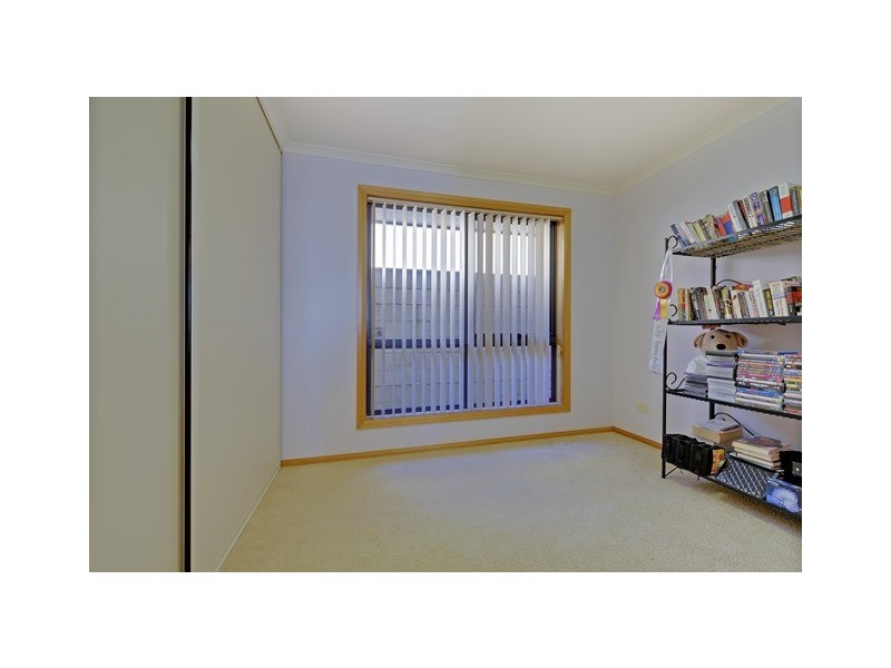 2/6 Stevens Place, Park Grove TAS 7320