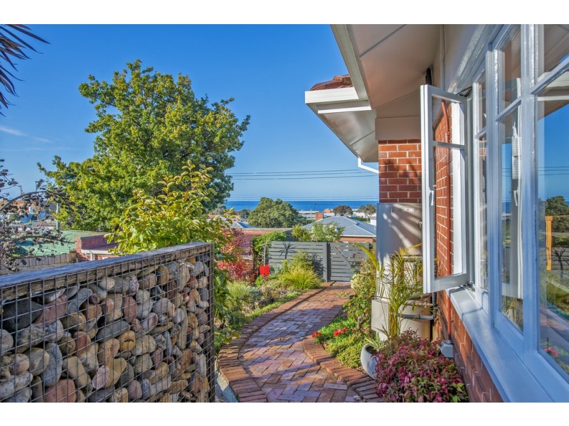 10 Cunningham Street, South Burnie TAS 7320