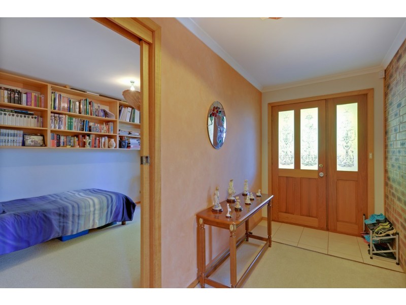 76 Manuka Drive, Romaine TAS 7320