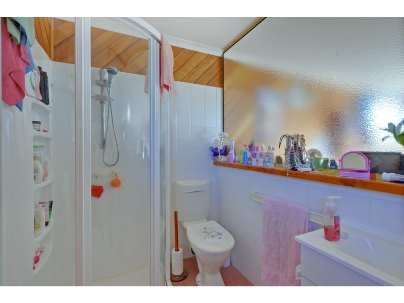 76 Manuka Drive, Romaine TAS 7320