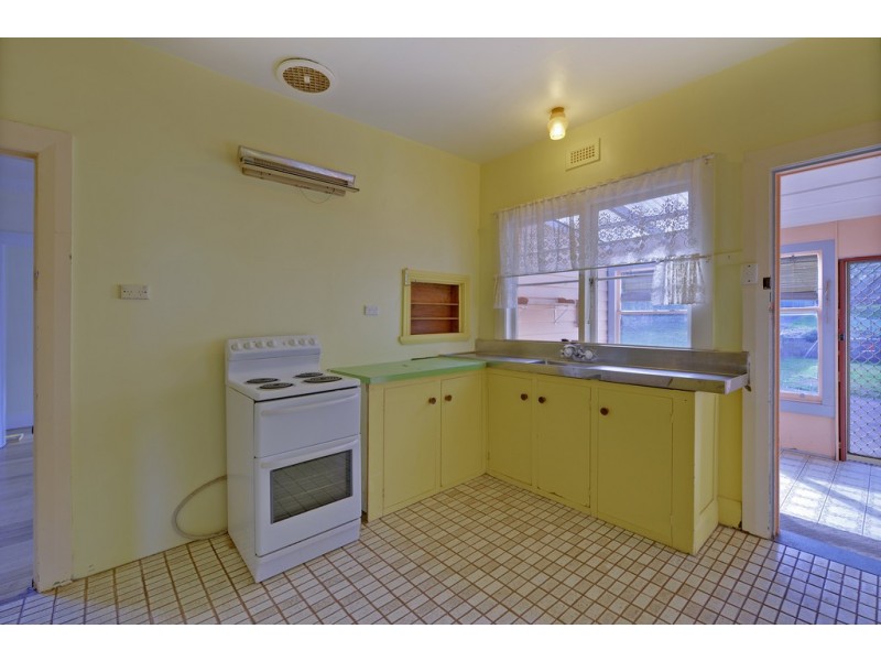 26 South Road, West Ulverstone TAS 7315