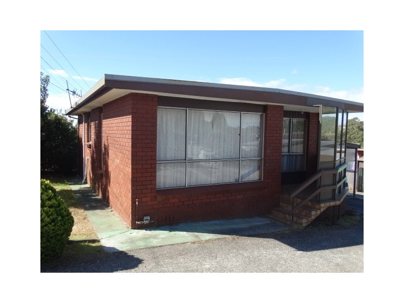 Unit 1-33 Old Surrey Road, Havenview TAS 7320