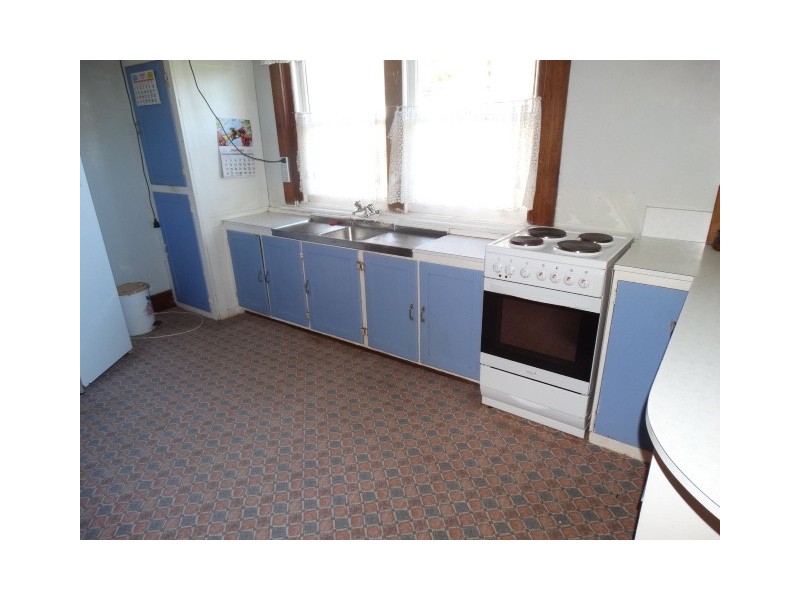 6 Bathurst Street, Upper Burnie TAS 7320