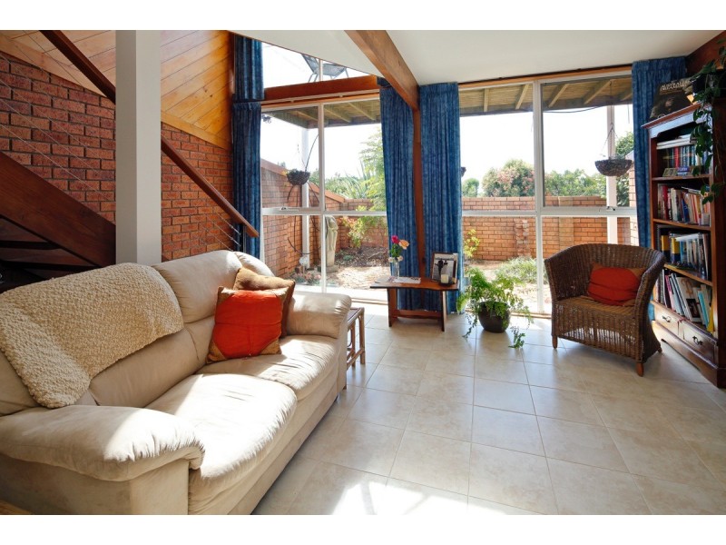 107 Old Bass Highway, Wynyard TAS 7325