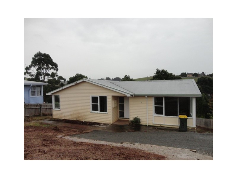 16 Ogden Street, Acton TAS 7320
