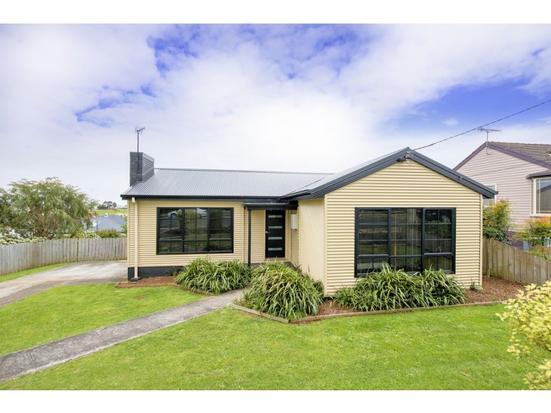 44 Sutton Street, Hillcrest TAS 7320