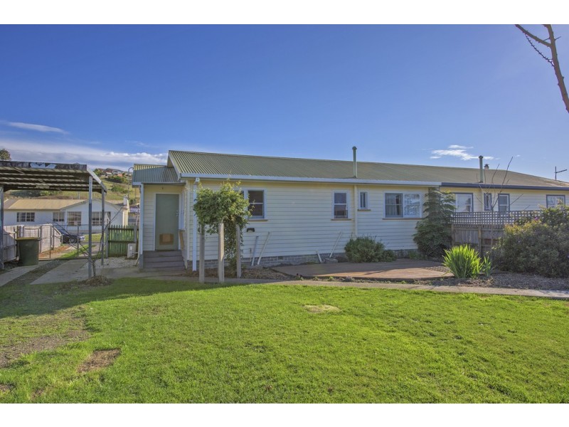 27 Mary Street, West Ulverstone TAS 7315