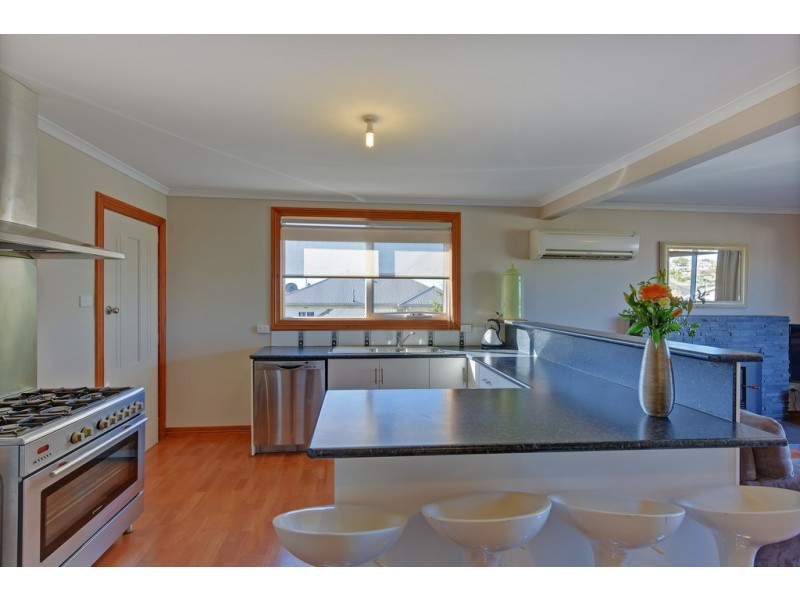 114 Bird Street, Hillcrest TAS 7320