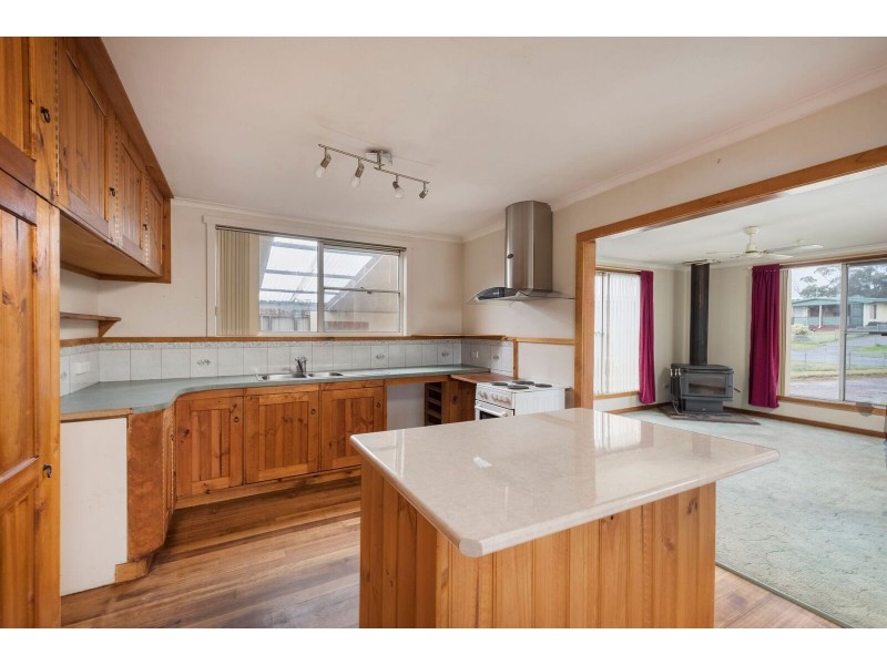 1 Blackwood Street, Zeehan TAS 7469