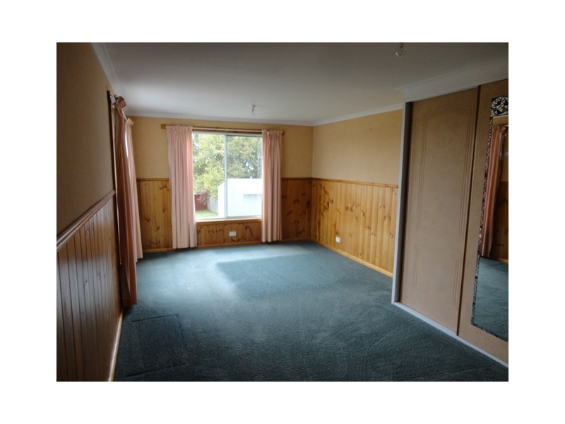 15 Hayes Street, Hillcrest TAS 7320