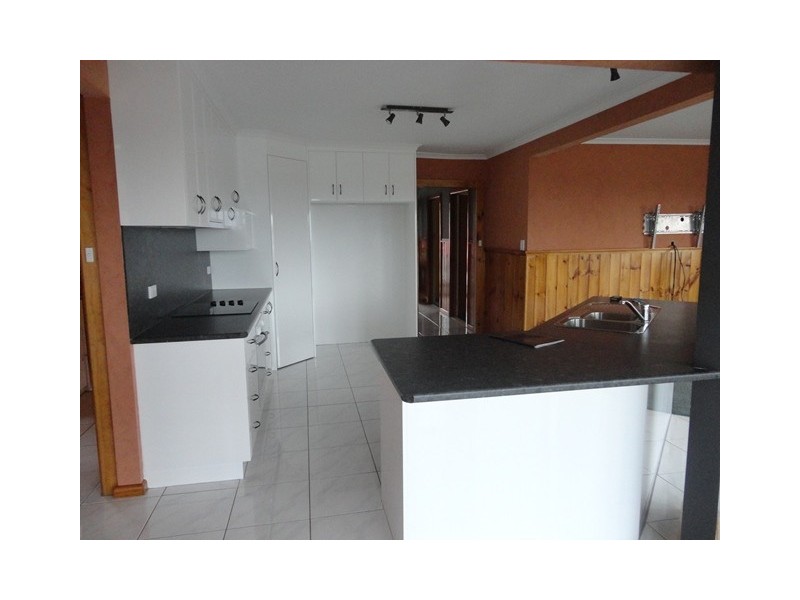 15 Hayes Street, Hillcrest TAS 7320