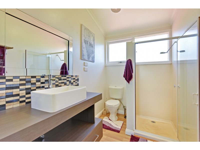 124 West Mooreville Road, East Cam TAS 7321