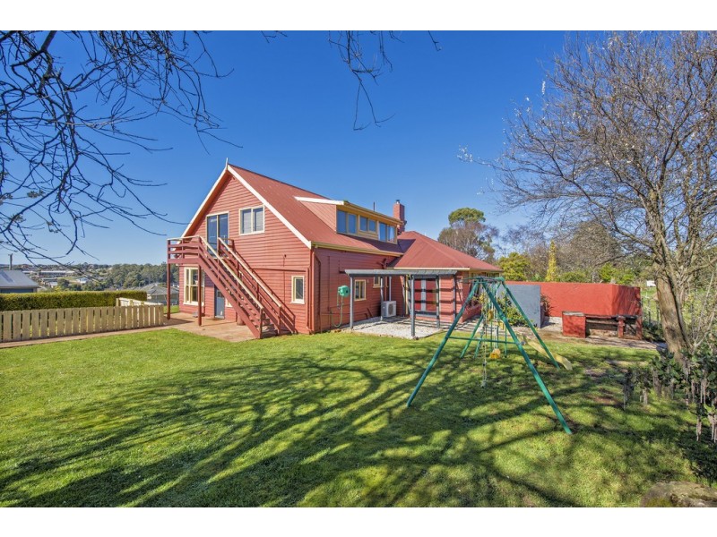 124 West Mooreville Road, East Cam TAS 7321