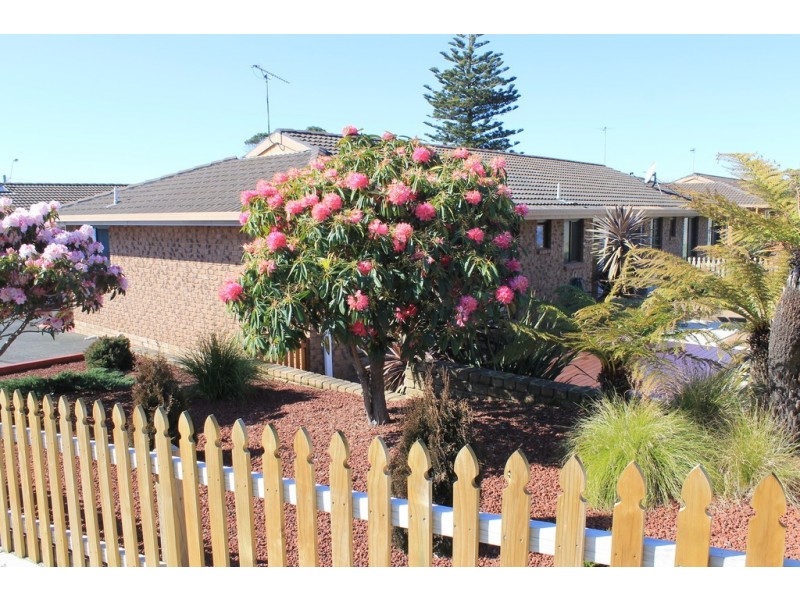 Unit 8/1 Clerke Street, Penguin TAS 7316