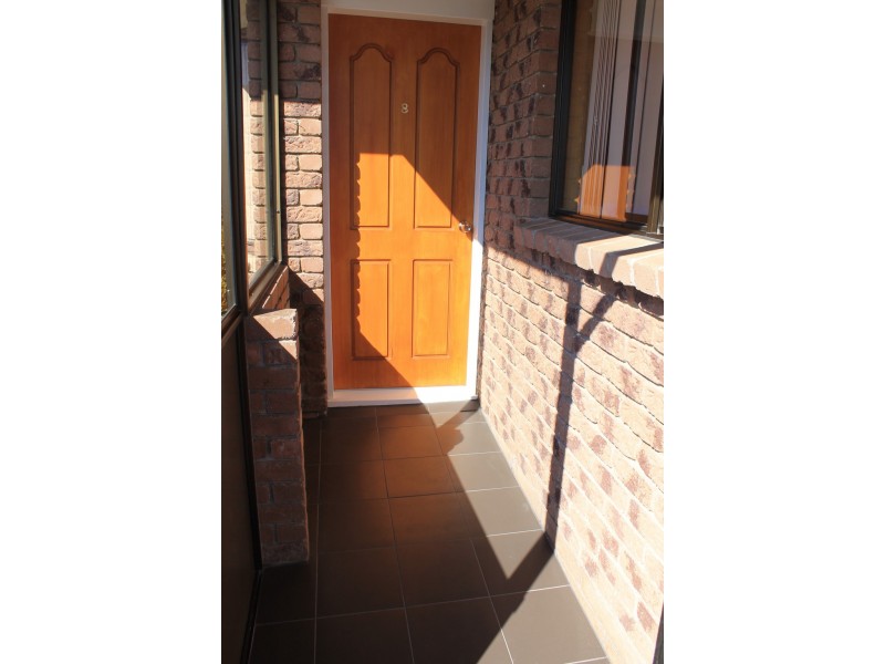 Unit 8/1 Clerke Street, Penguin TAS 7316