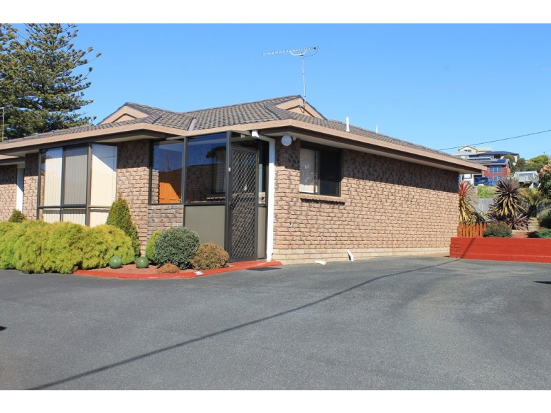 Unit 8/1 Clerke Street, Penguin TAS 7316