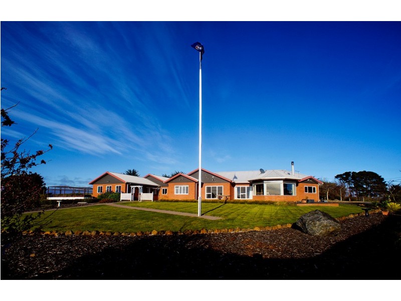 617 Deep Creek Road, Wynyard TAS 7325