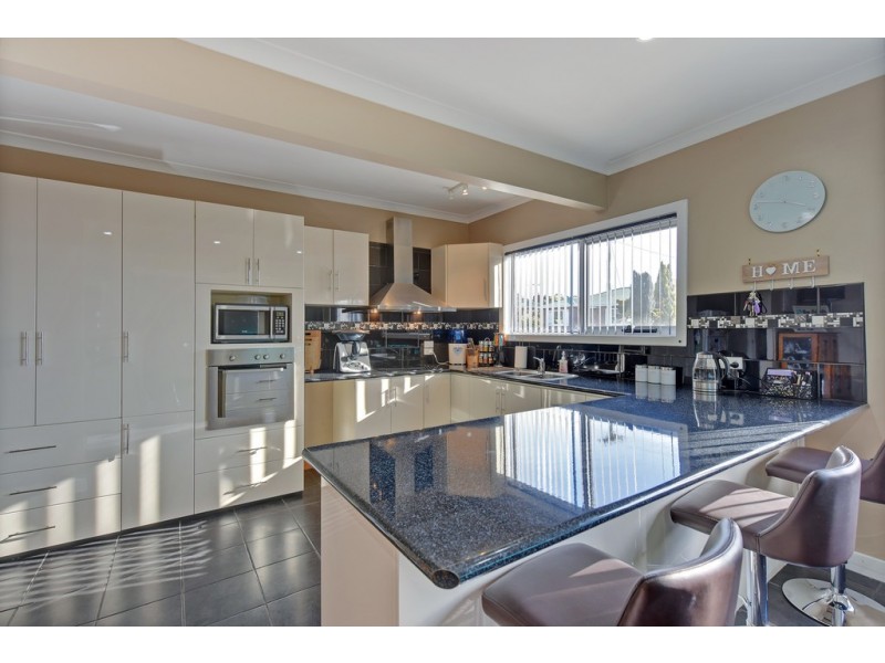 85 Bass Highway, Somerset TAS 7322