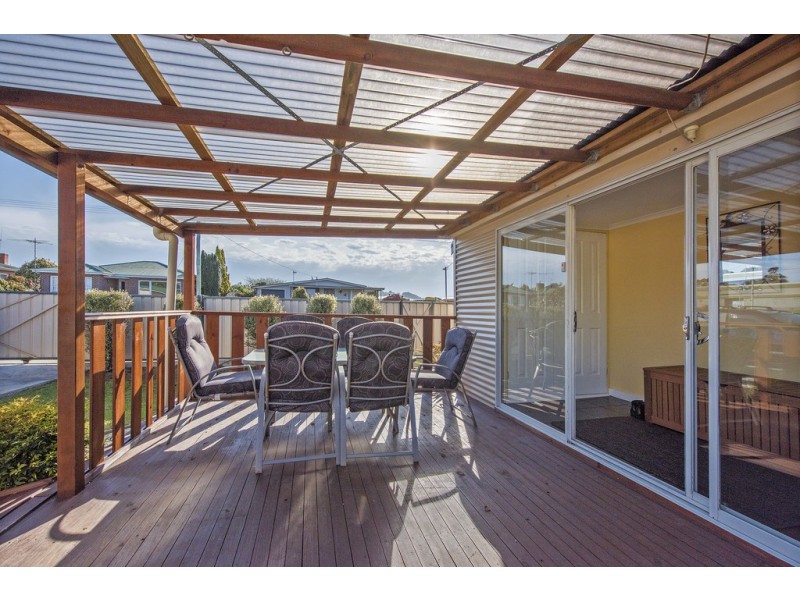 85 Bass Highway, Somerset TAS 7322