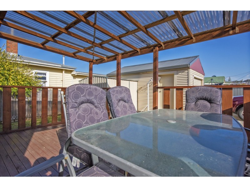 85 Bass Highway, Somerset TAS 7322