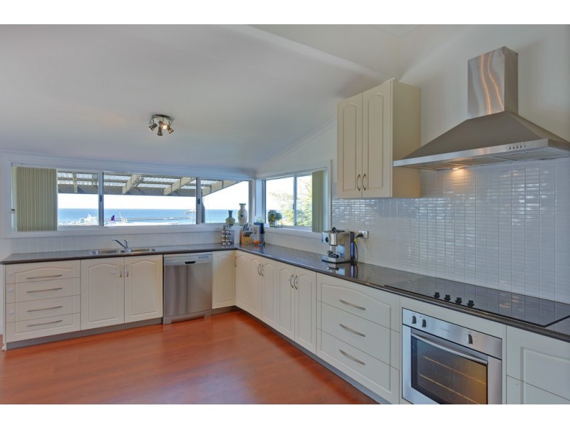 18 View Road, Burnie TAS 7320