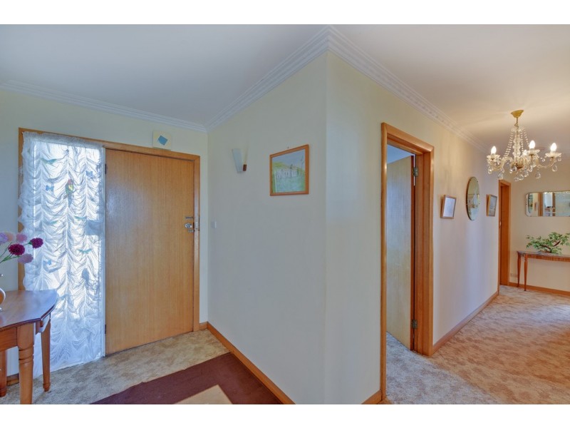 10 Thorne Street, Upper Burnie TAS 7320