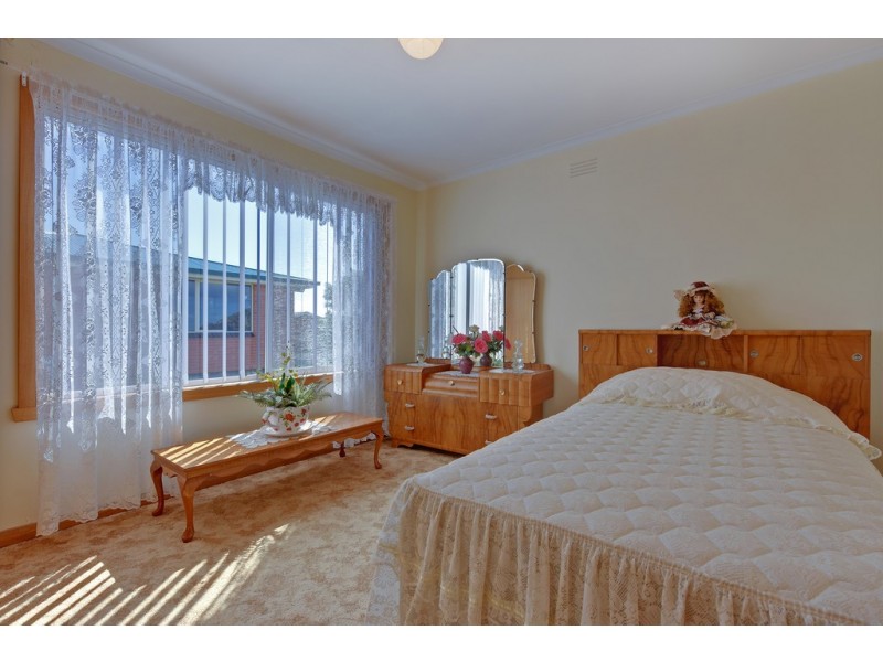 10 Thorne Street, Upper Burnie TAS 7320