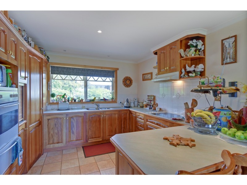 30 Seabreeze Avenue, Sulphur Creek TAS 7316