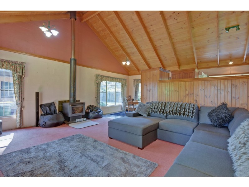 19 Old Cam Road, Somerset TAS 7322