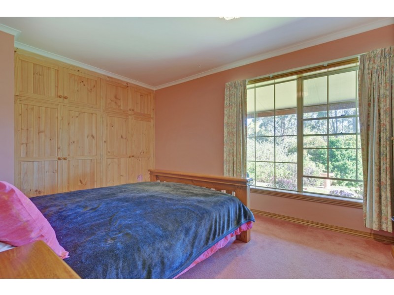 19 Old Cam Road, Somerset TAS 7322