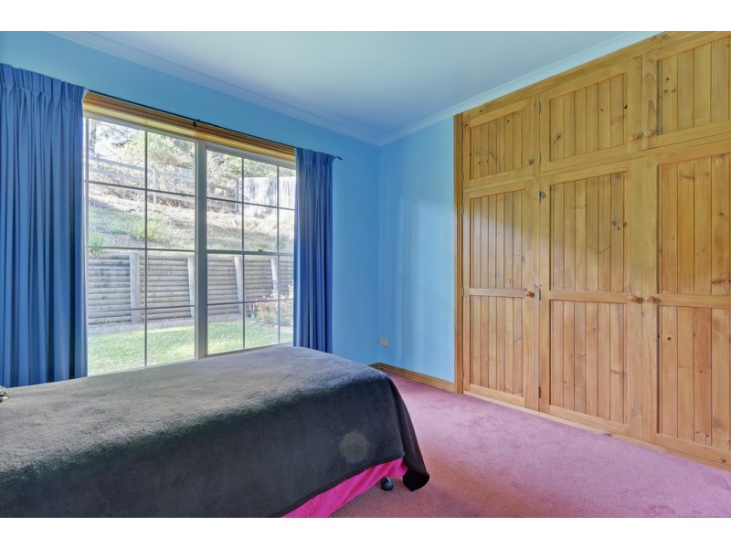 19 Old Cam Road, Somerset TAS 7322