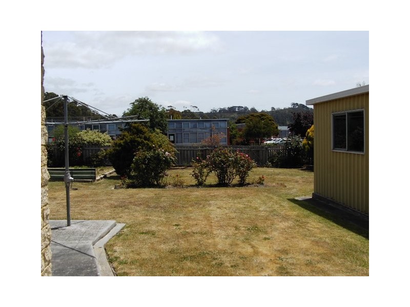 19 Lyons Street, Somerset TAS 7322