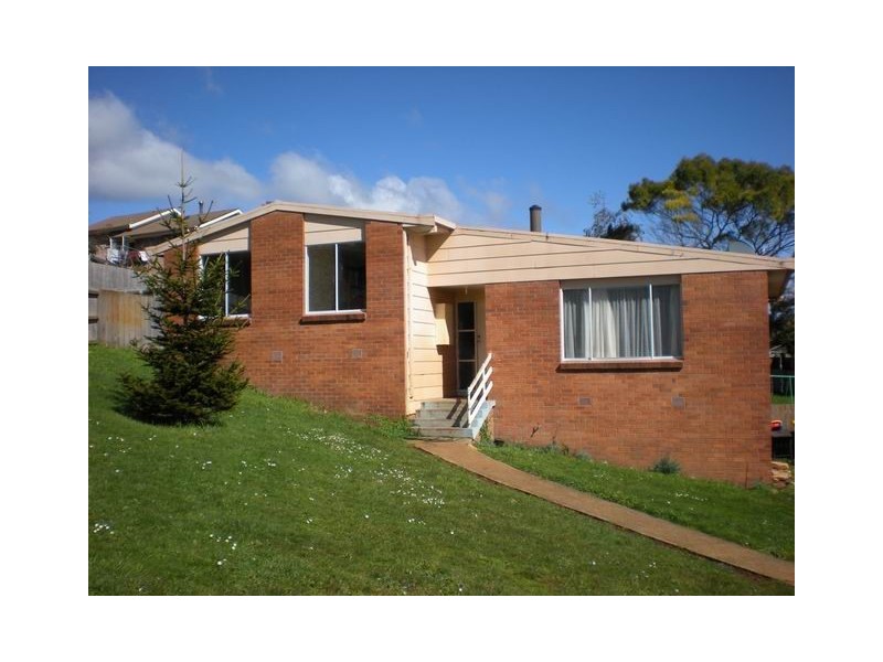 16 Lorymer Place, Shorewell Park TAS 7320