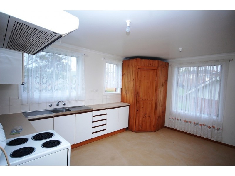 16 Lorymer Place, Shorewell Park TAS 7320