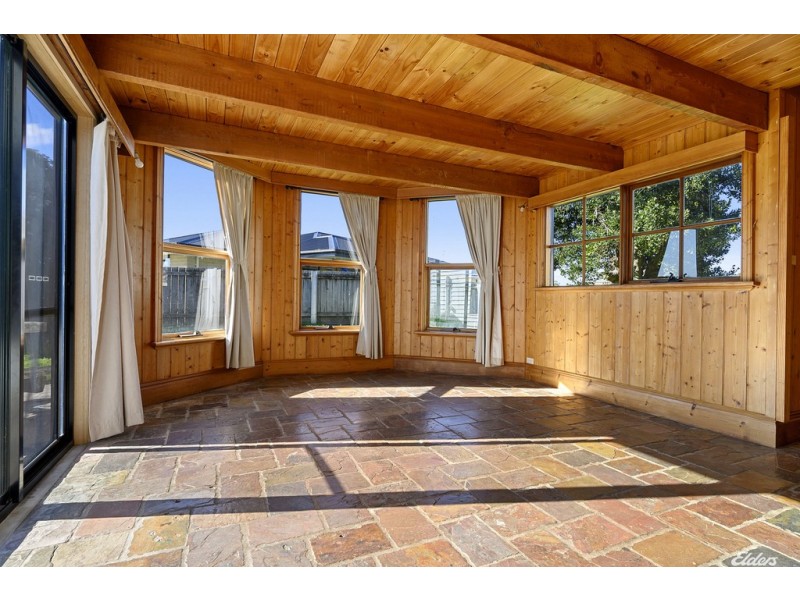 10 Berkshire Parade, Penguin TAS 7316