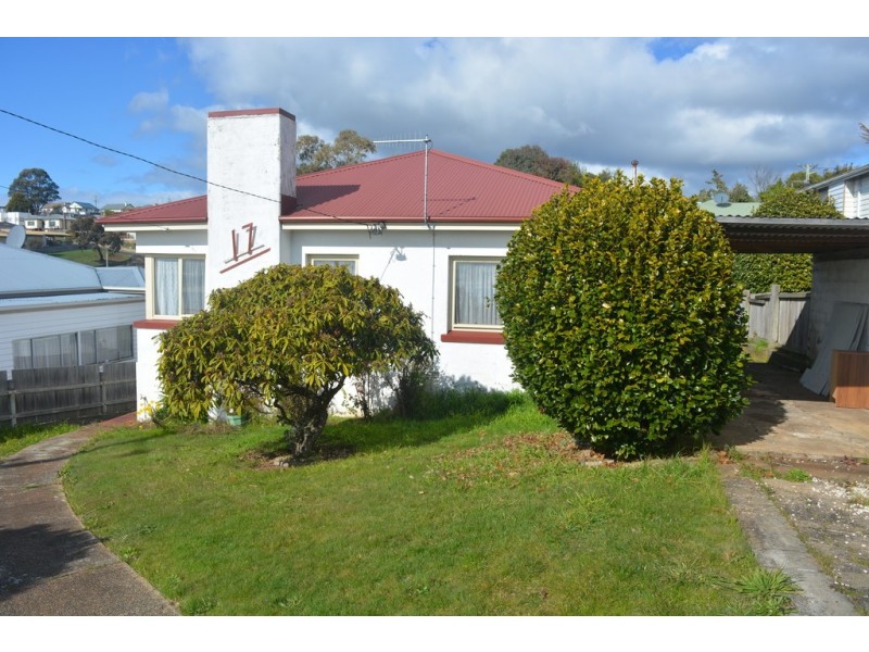 17 Lyons Street, Hillcrest TAS 7320