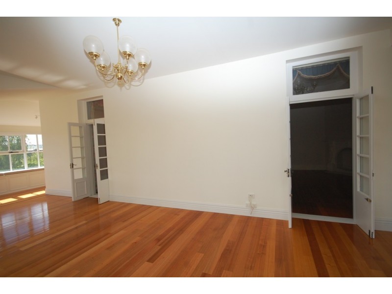 15 Charles Street, Burnie TAS 7320