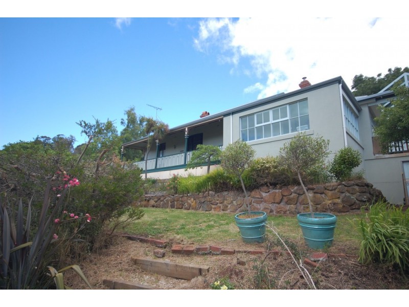 15 Charles Street, Burnie TAS 7320