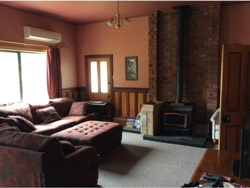 2 Ironcliffe Court, Penguin TAS 7316