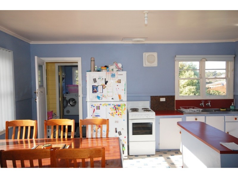 34 Whitford Street, Upper Burnie TAS 7320