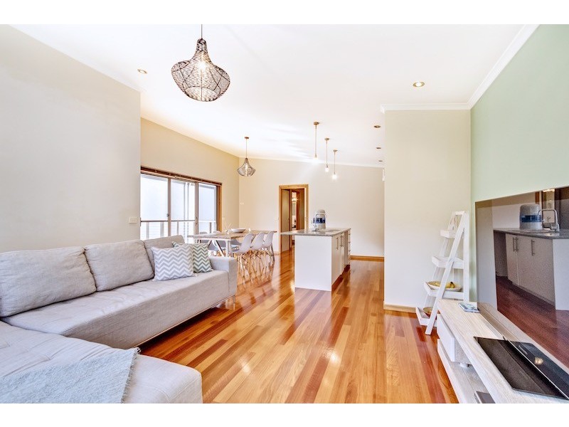 2/3 Lyndara Drive, Penguin TAS 7316